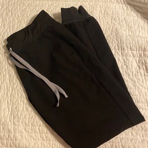 Figs Zamora Black Scrub Pants